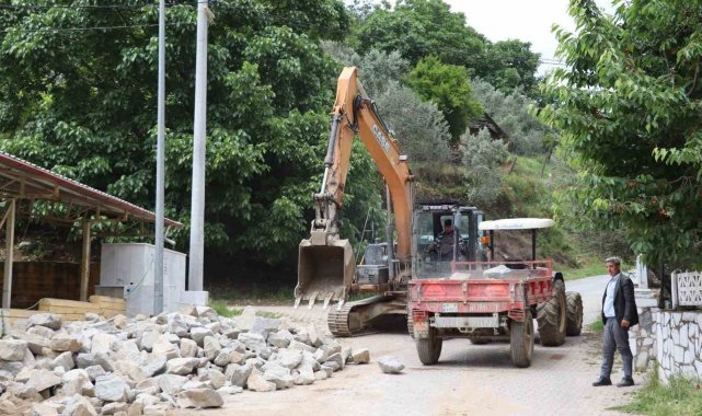 Kavakderesi Mahalle sakinlerinden Başkan Özcan'a teşekkür