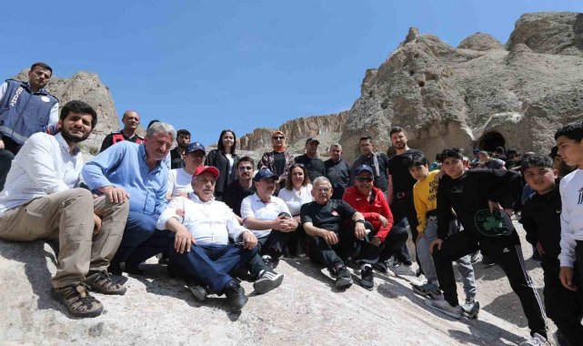 Kayseri Protokolü Gençlerle Soğanlı'yı Keşfetti
