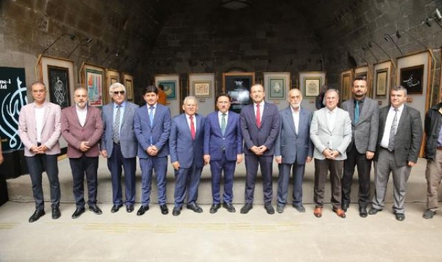 Kayseri'de, Kelime-i Tevhid Hat Sergisi açıldı
