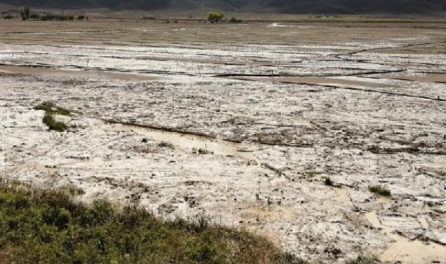 Kayseri'de sağanak; 500 dekarlık tarım arazisinde zarar oluştu - Yeniden