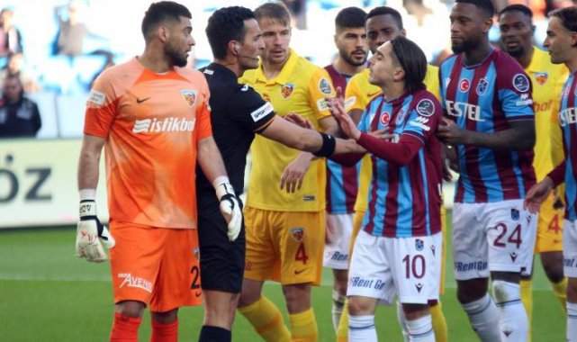 Kayserispor'un maçlarında 22 hakem düdük çaldı