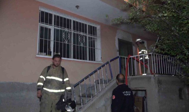 Kırıkkale'de 2 katlı evde yangın paniği