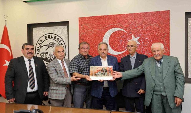 Kızılay Talas'tan Başkan Yalçın'a Teşekkür