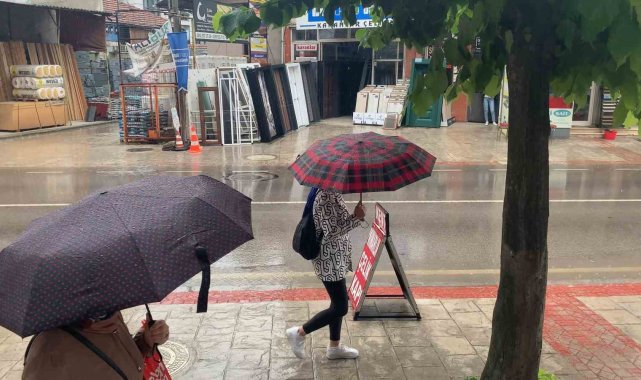 Kocaeli'de sağanak etkili oluyor