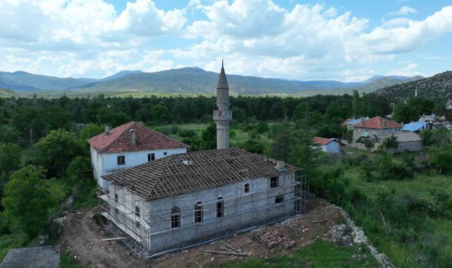 Konya Büyükşehir Beyşehir'deki 120 yıllık camiyi restore ediyor