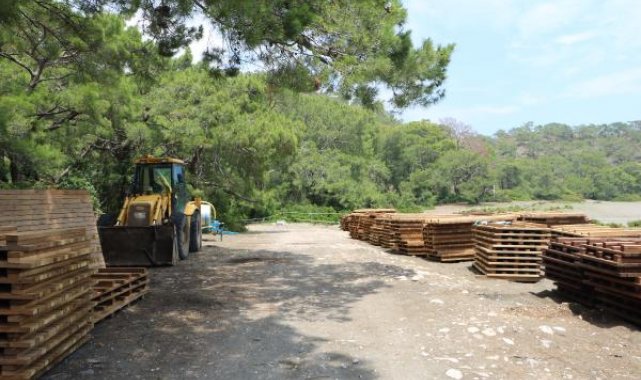 Koylardaki halk plajı çalışması, 'yürütmeyi durdurma' kararı ile son buldu