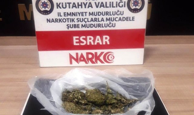 Kütahya'ya uyuşturucu sokmak isteyen 2 kişi yakalandı