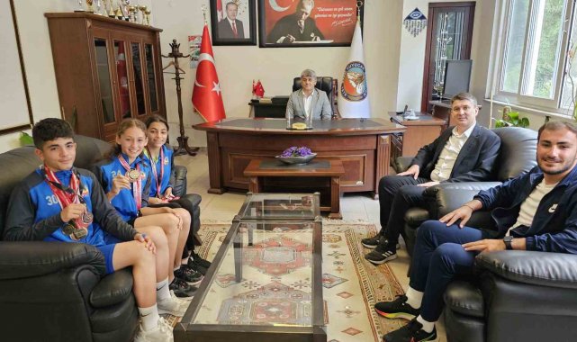 Kuyucaklı sporcular madalyaya doymuyor