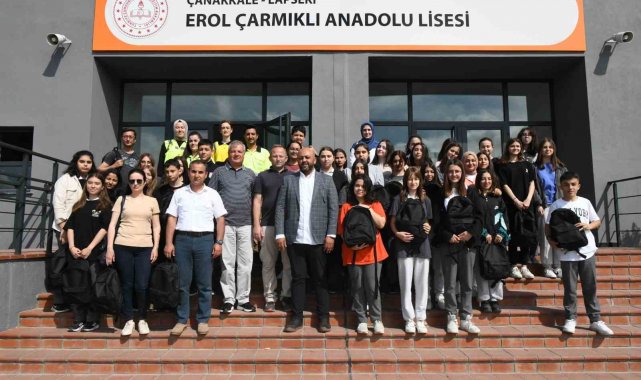 Lise öğrencilerine deprem çantası