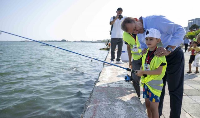 Mersin'de 'Ba'balık balık tutma yarışması' gerçekleştirildi
