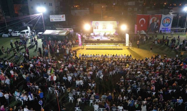 Mezitli'de 4. Örtü Altı Üzüm Festivali yoğun ilgi gördü