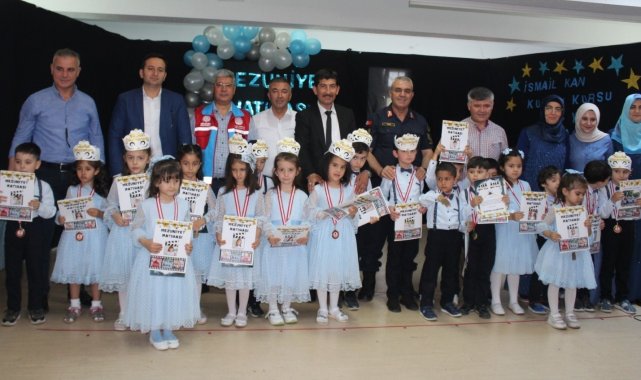 Mezuniyet töreni duygulu anlara sahne oldu
