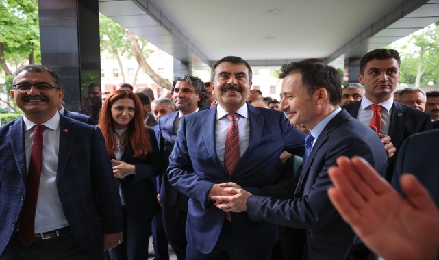 Milli Eğitim Bakanlığında devir teslim töreni yapıldı