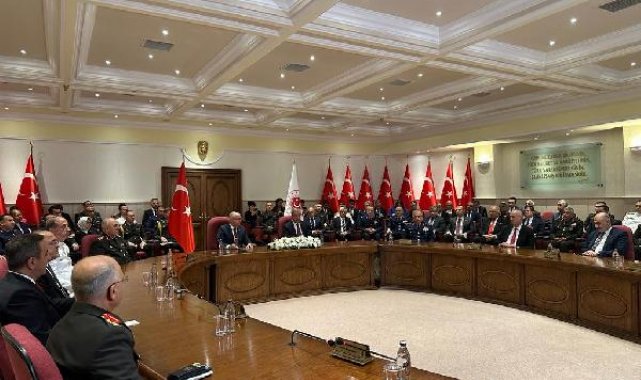 Milli Savunma Bakanı Güler, Akar'dan görevi devraldı