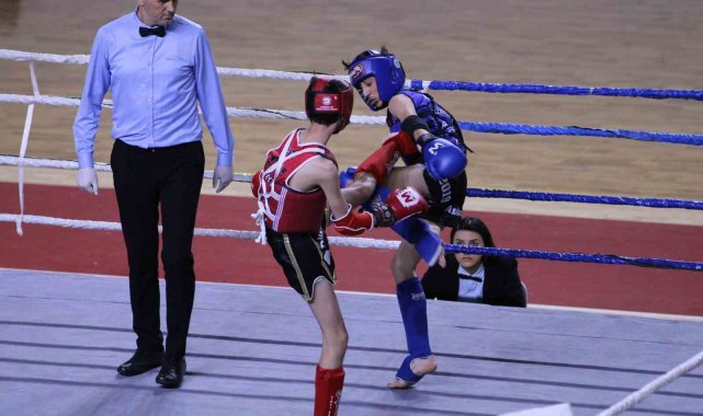 Muay Thai Yıldızlar Türkiye Birinciliği, Sivas'ta başladı
