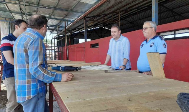 Mustafakemalpaşa'da kurban kesim yerleri denetlendi