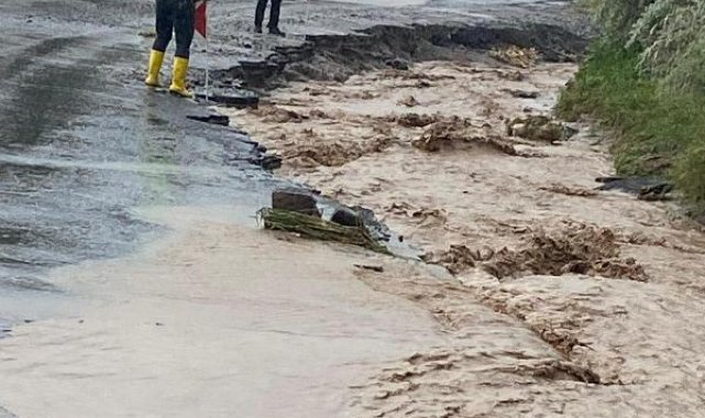 Nevşehir'de sağanak; Niğde ve Aksaray'a ulaşım kontrollü sağlanıyor