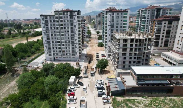 Niğde Belediyesi alt yapı çalışmalarına devam ediyor