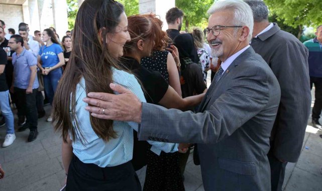 Nilüfer ailesi bayramlaştı