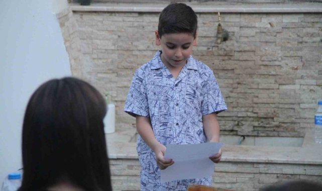 Öğretim üyesi Akdağ'ın 'Sihir' adlı filminin galası yapıldı
