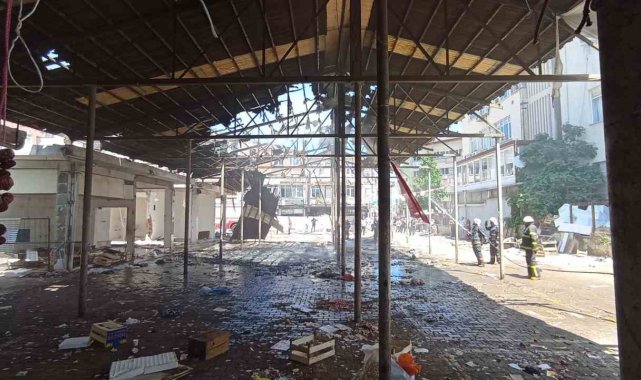 Ordu'da yıkımı süren işyerinde çıkan yangın söndürüldü