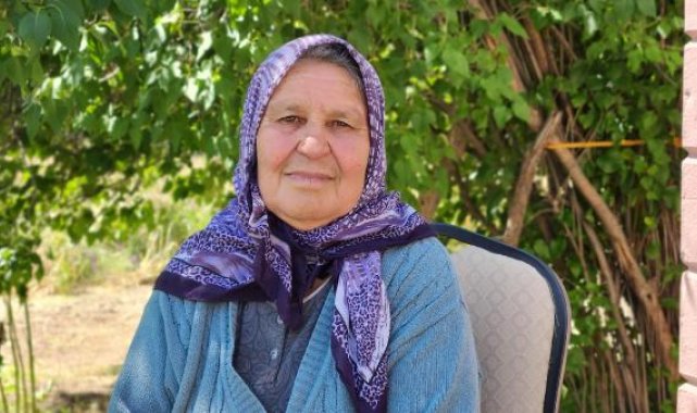 ÖSS şampiyonu Bakan Yardımcısı İnan'ın annesi: Bizim çocuklar hep çalışkandı