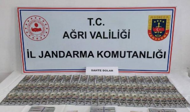 Otobüste sahte parayla yakalanan 2 şüpheli gözaltına alındı