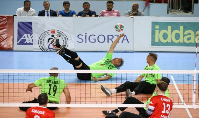 Oturarak Voleybol Süper Ligi'nde Karadeniz Ereğli Belediyespor şampiyon oldu