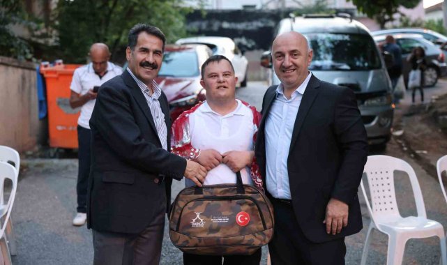 Özel birey Enes'in askerlik hayali gerçek oldu