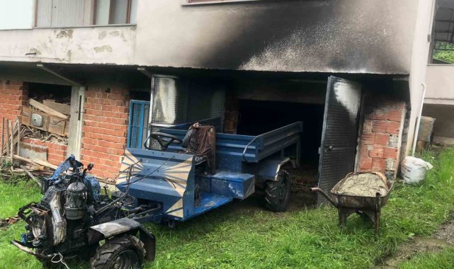 Pat pat motorunda çıkan yangın söndürüldü