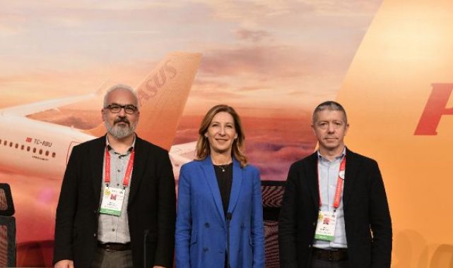 Pegasus CEO'su Öztürk: 2022'de operasyonel kârlılığı en yüksek hava yolu şirketi olduk