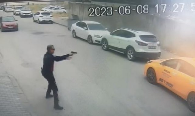 Polise silah doğrultunca bacağından vurulup yakalandı