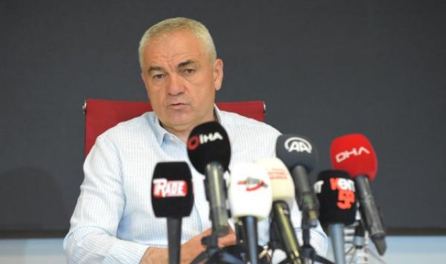 Rıza Çalımbay: Sivasspor'dan ayrılıyoruz, bir gün belki başkan bile olabiliriz