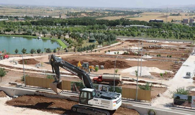 Şanlıurfa'da park çalışmaları sürüyor