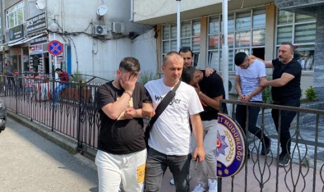 Satın almak için anlaştıkları aracın anahtarını kopyalayıp 1 gün sonra çaldılar