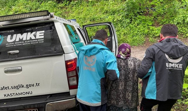 Selde evlerinde mahsur kalan hastaların yardımına UMKE ekipleri koştu