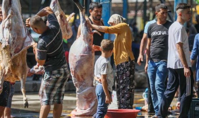 Sokakta kurban kesip, atıklarını gömenlere 10 bin 319 lira ceza