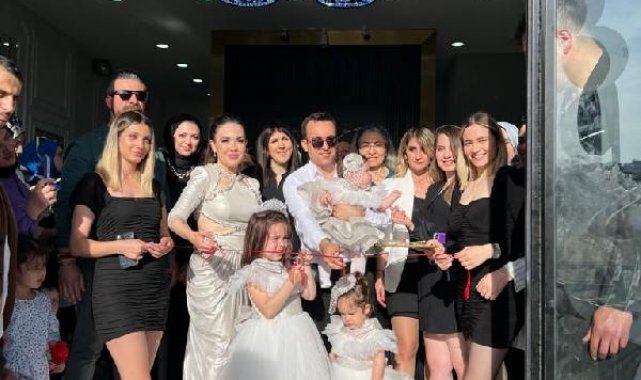 Sosyal medya fenomeni Özlem Lina Öz, güzellik merkezi açtı