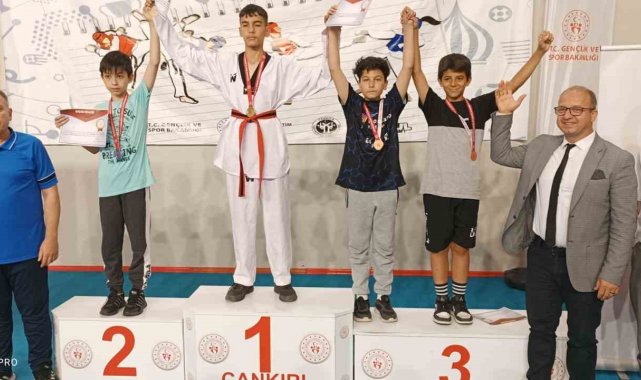 Tatvanlı sporcu Türkiye üçüncüsü oldu
