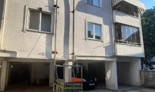 Taziye için geldikleri apartmanda halatı kopan seyyar asansör zemine düştü: 2 ölü, 2 yaralı