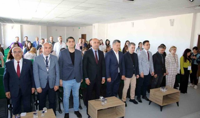 TOGÜ'de ingilizce öğrenim çalıştayı başladı