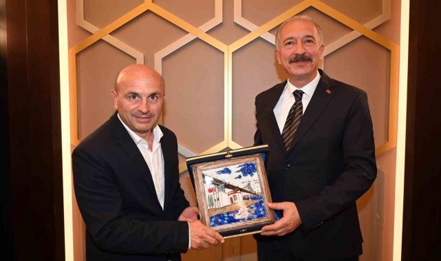 Topaloğlu'na duygusal veda