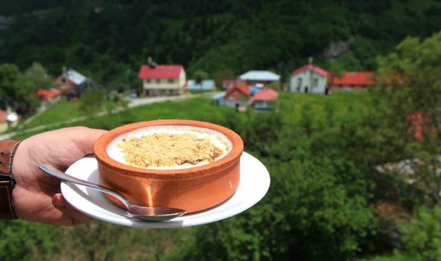 Trabzon'dan dünyaya açılan lezzet: Hamsiköy sütlacı