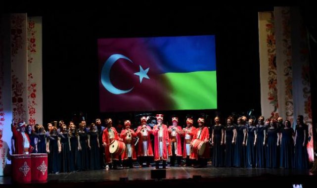 Türkiye ve Ukrayna'nın kültürel değerleri aynı sahnede buluştu