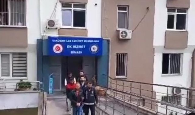 Üsküdar'da balkondan kavgayı izleyen bir kişinin vurulmasıyla ilgili 2 kişi tutuklandı