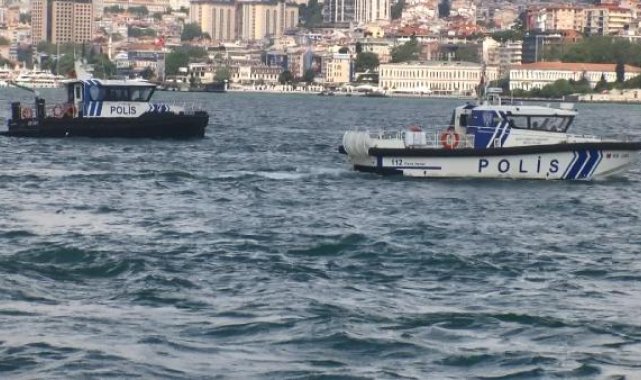Üsküdar'da denizde kaybolan lise öğrencisini arama çalışmaları sürüyor