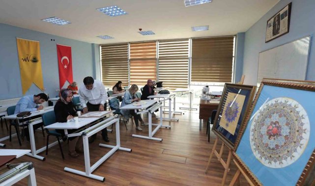 Van Büyükşehir Belediyesi tezhip sanatı kursu açtı