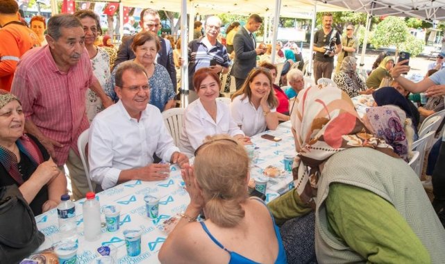 Yaşalmış vatandaşlar '80'ler buluşması'nda 'yaza merhaba' dedi