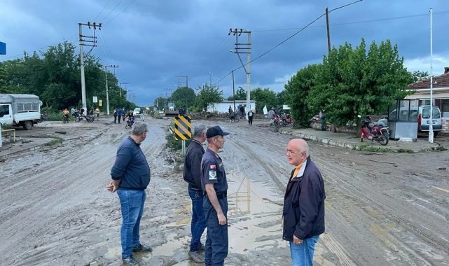 Yenipazar'da sağanak yağış hayatı olumsuz etkiledi