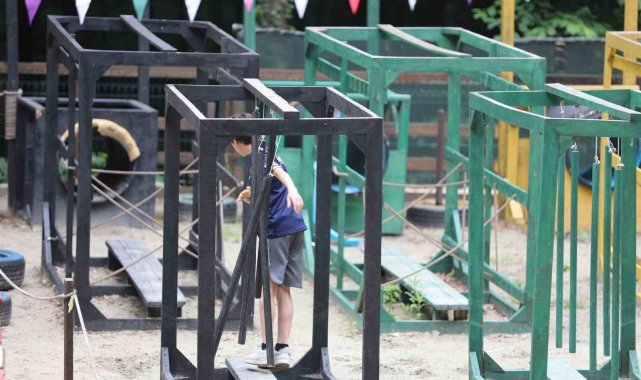 Yetim çocuklar karne şenliğinde buluştu